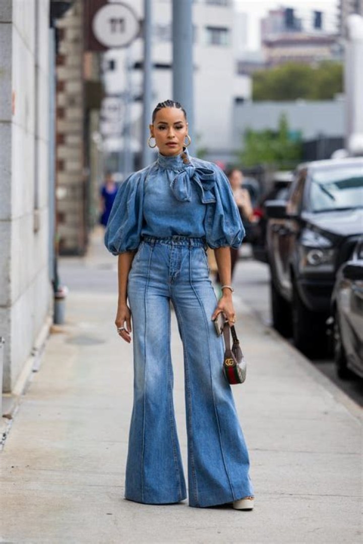 Are red jeans in fashion?