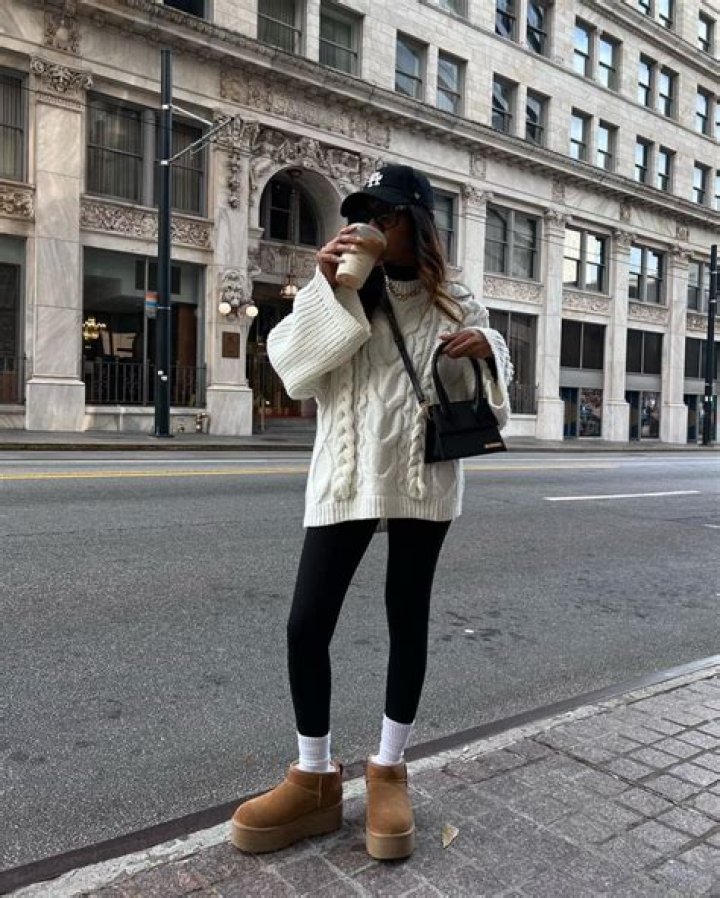 Does anyone still wear Uggs?