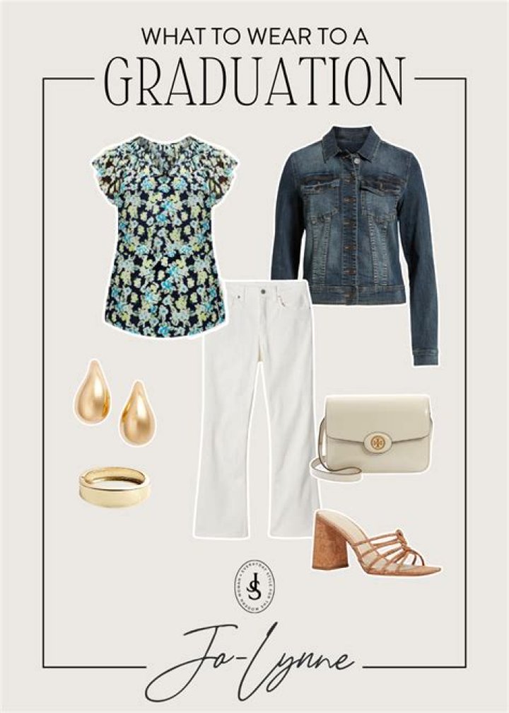 What do you wear to a college award ceremony?