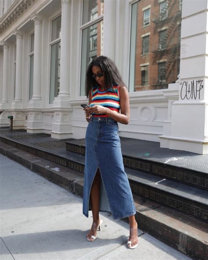 What do you wear with a button down skirt?